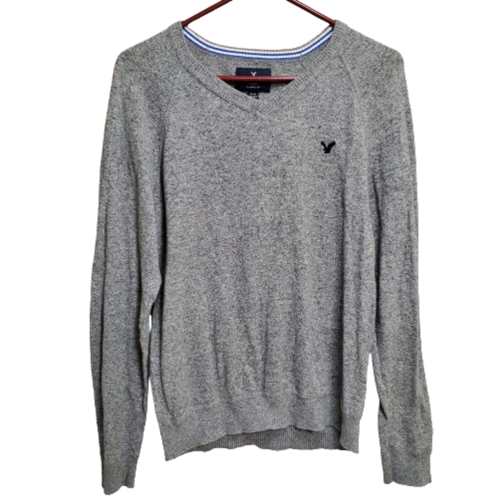 American Eagle - men's long sleeve top